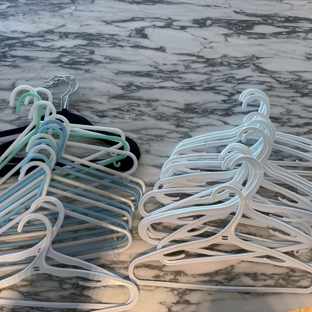 Baby Hangers 33 assorted hangers
